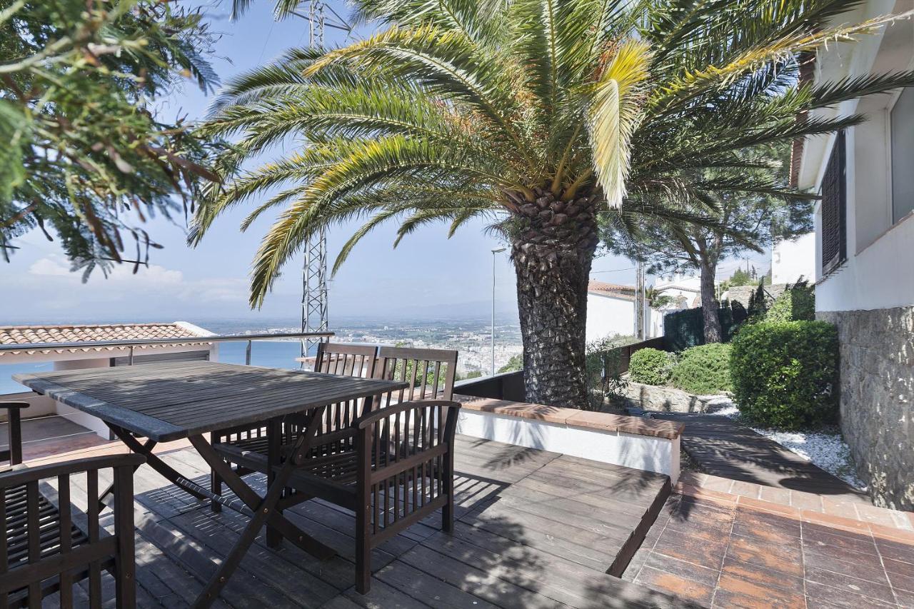 House Vista Bella Villa Roses Bagian luar foto
